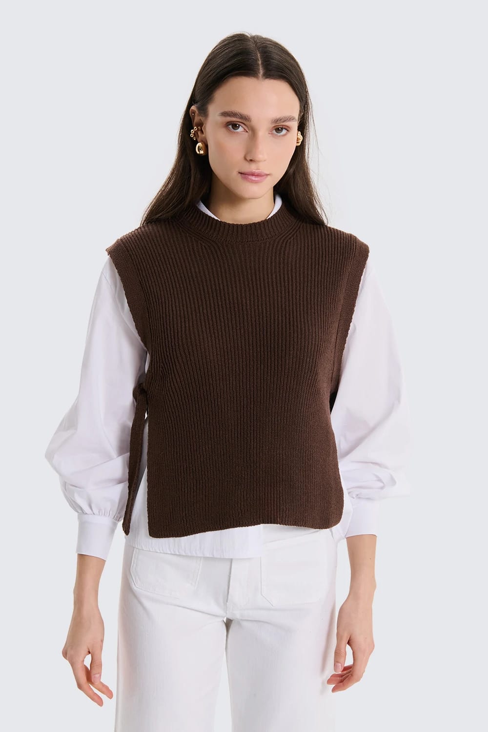 ​Gilet in Maglia a Coste con Laccetti Laterali  image 0
