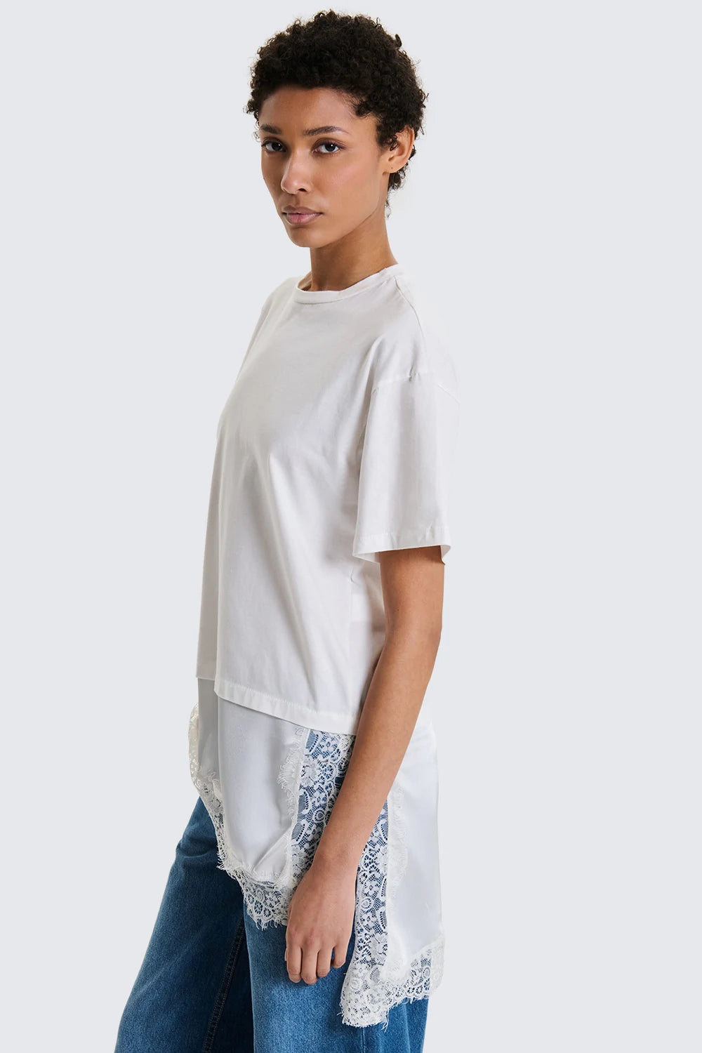 T-shirt   Asimmetrica in Pizzo Burro image 0