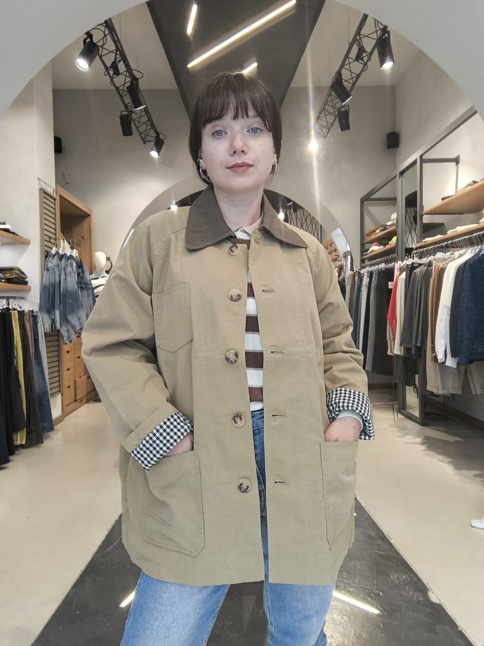 Giacca-Trench con Colletto a Contrasto Beige