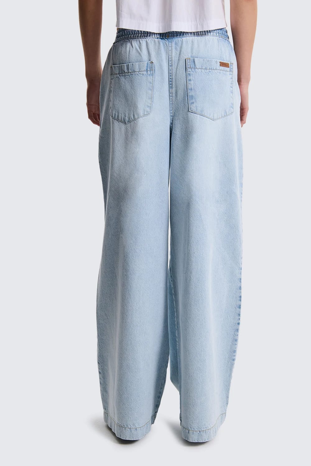 Jeans Wide-Leg Fluidi con Vita Paperbag e Tasselli Laterali - Lavaggio Chiaro image 2